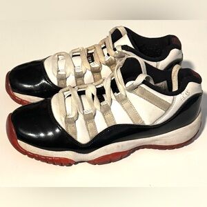 Nike Air Jordan 11 Retro Low in the "Concord Bred" colorway
